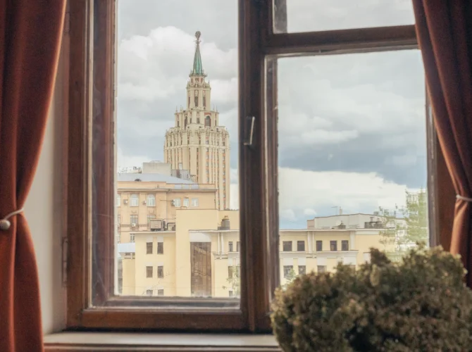 Семь сестер: архитектура и инженерия московских высоток. Лекция с чаепитием в высотке на Красных воротах