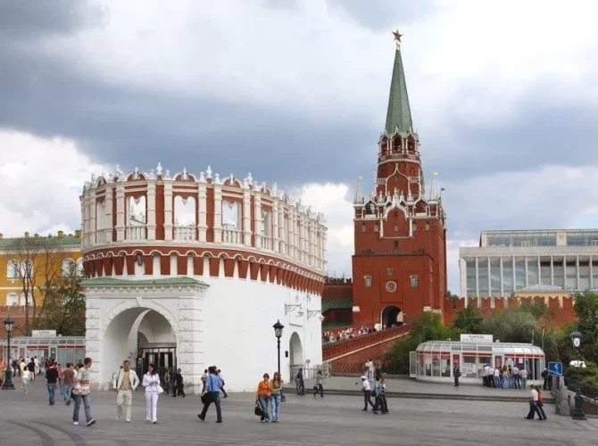 Кремль глазами инженера. Экскурсия по средневековой Москве