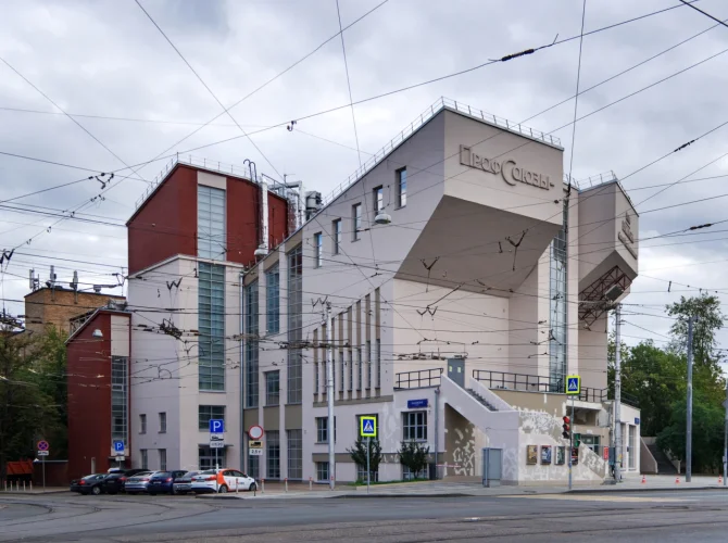 Дегустируем русскую архитектуру. Лекция + дегустация вина