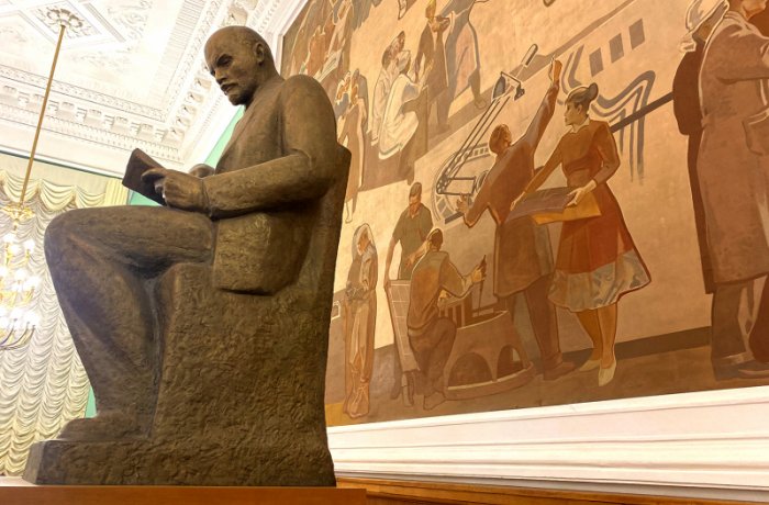 Город книг: ночная экскурсия в библиотеку имени Ленина