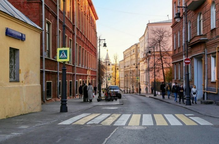 Куплю палаты с видом на Кремль. Экскурсия по средневековой Москве