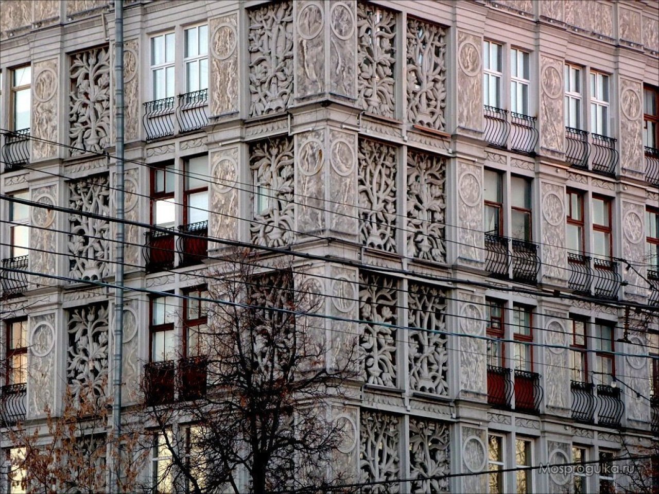ажурный дом в москве на ленинградке